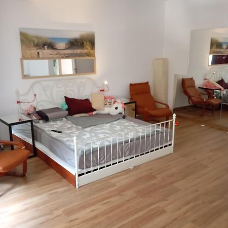 New Spacious Villa! Bucarest Esterno foto